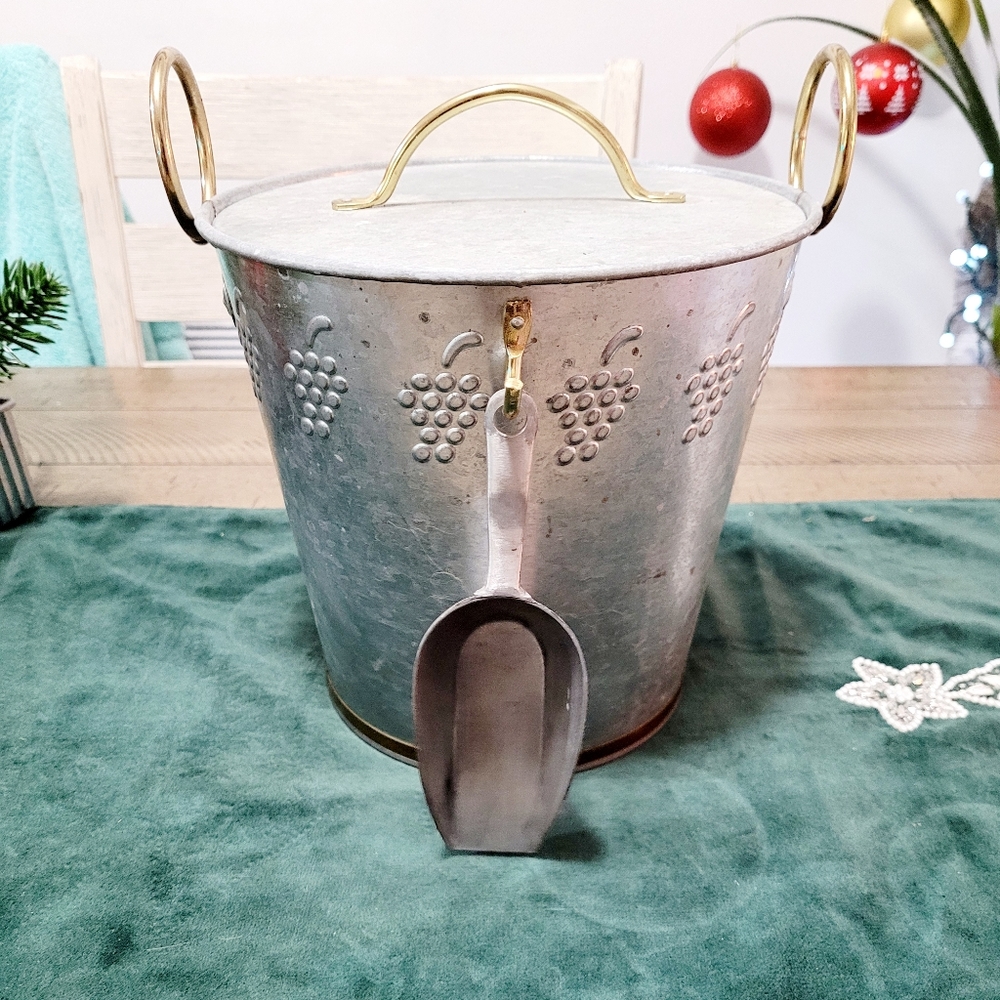 Vintage Aluminum Ice Bucket
